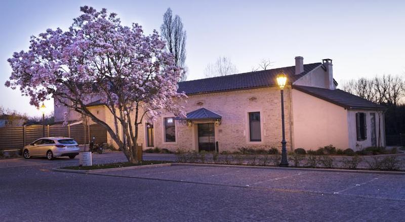 Hotel Mercure Sur Lot Moulin De Madame 4*