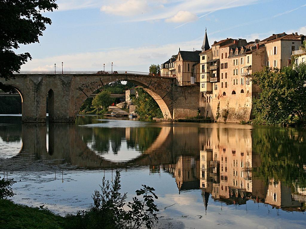 Mercure Sur Lot Moulin De Madame