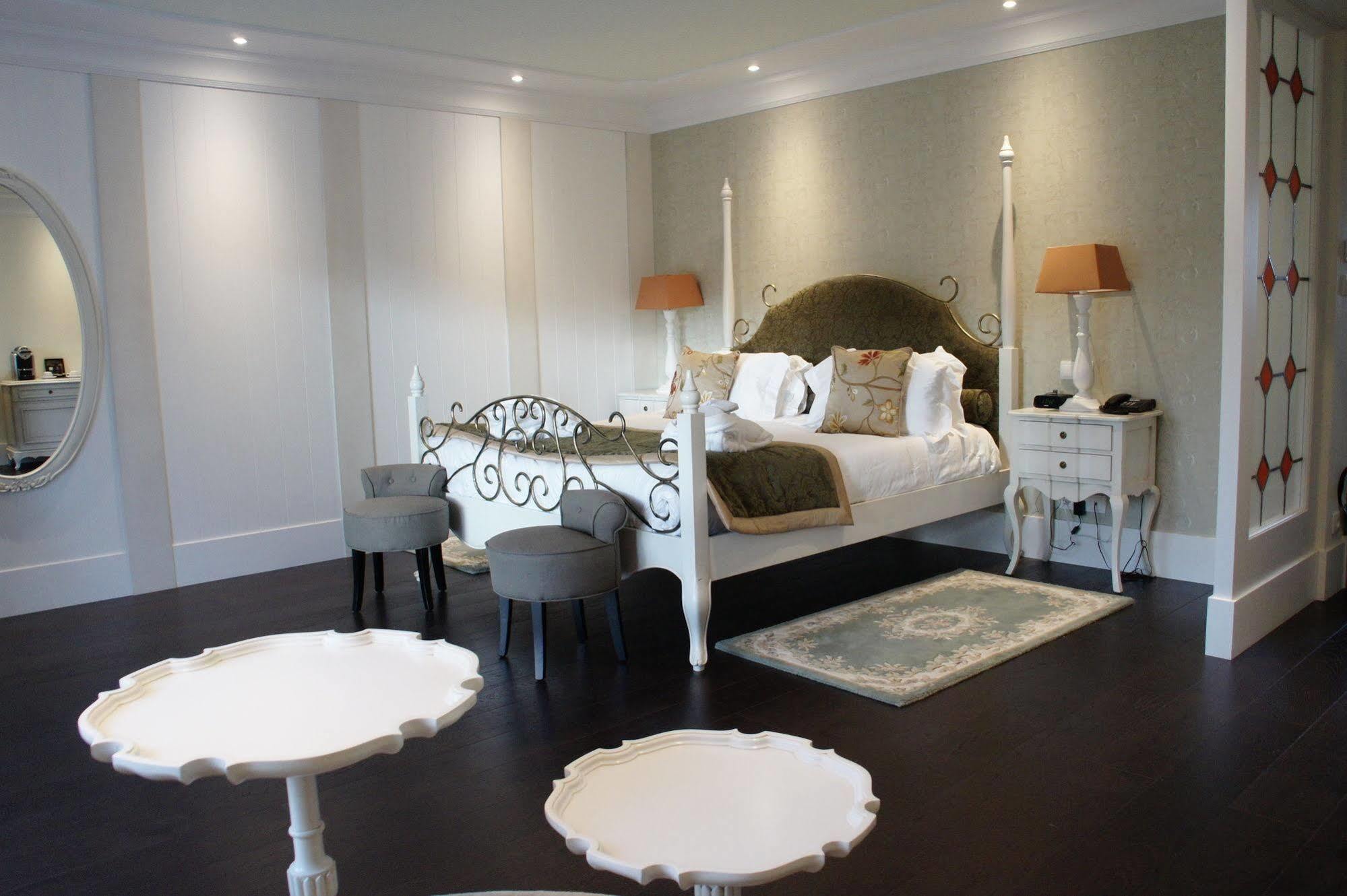 Mercure Sur Lot Moulin De Madame